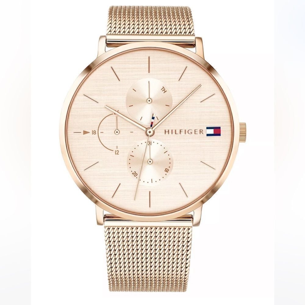 NWOT TOMMY HILFIGER
Carnation Gold-Tone Stainless Steel Mesh Bracelet Watch 40mm